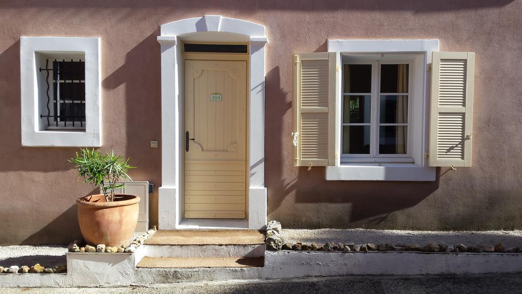 Provencal House In Fayence With Pool & Indoor Spa Екстериор снимка